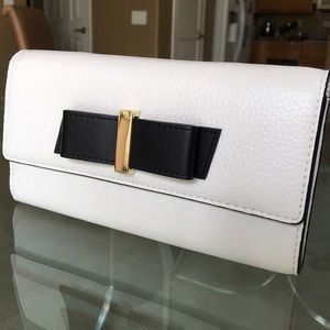 Kate Spade gold chain link crossbody/ clutch